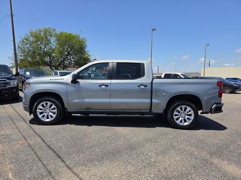 Used 2024 Chevrolet Silverado 1500 Custom RWD image 2