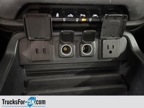 Used 2018 GMC Sierra 1500 SLT image 20