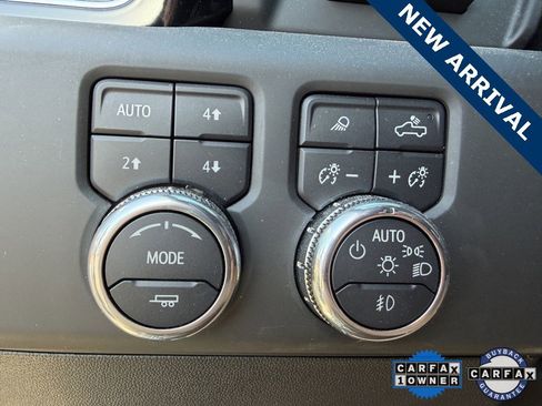 Used 2025 GMC Sierra 3500 Denali Ultimate image 8