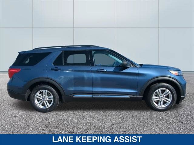 Used 2020 Ford Explorer XLT w/ Equipment Group 202A RWD image 6
