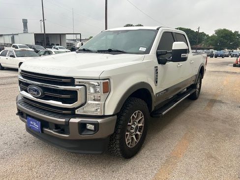 Certified 2021 Ford F250 King Ranch w/ FX4 Off-Road Package AWD/4WD image 5