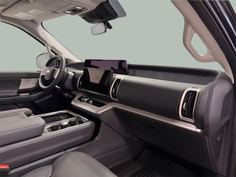 New 2026 Ford Expedition Max Active image 30