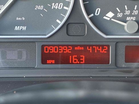 Used 2004 BMW 330Ci Coupe RWD image 22