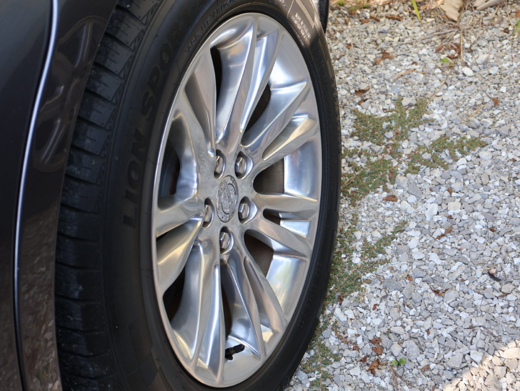 Used 2019 Chrysler 300 Touring w/ Driver Convenience Group RWD image 25