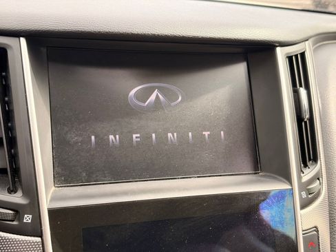 Used 2016 INFINITI Q50 3.0t Premium w/ 3.0T Premium Plus Package RWD image 21