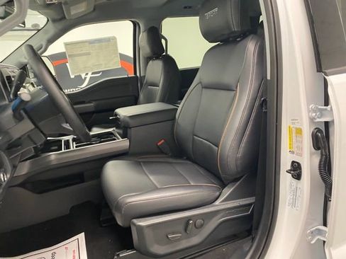 New 2025 Ford F250 Lariat w/ Lariat Ultimate Package image 17