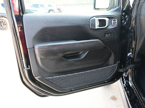 New 2026 Jeep Wrangler Unlimited Rubicon image 8