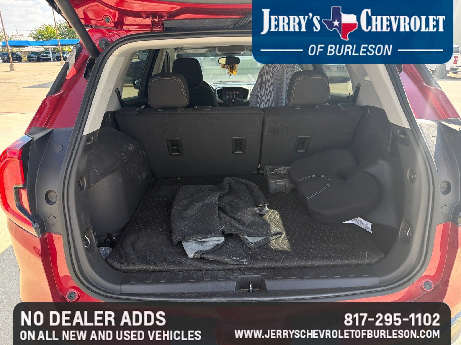 Used 2024 GMC Terrain SLE w/ Driver Convenience Package AWD/4WD image 5
