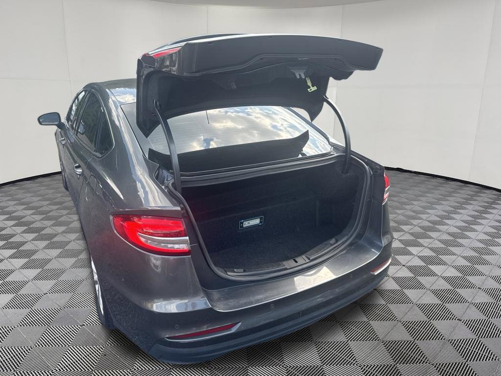 Used 2019 Ford Fusion Energi Titanium FWD image 40