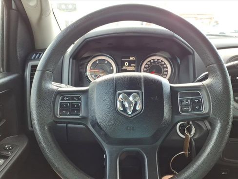 Used 2018 RAM 2500 Tradesman w/ Chrome Appearance Group image 23