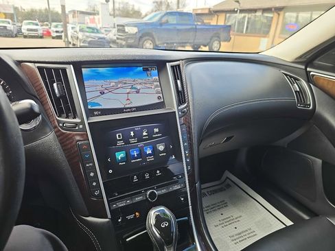 Used 2018 INFINITI Q50 Luxe w/ Essential Package (3.0T Luxe) image 26