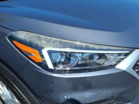 Used 2019 Hyundai Tucson Value AWD/4WD image 11