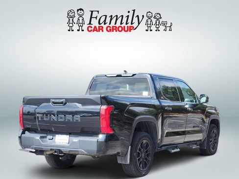 Used 2025 Toyota Tundra SR5 w/ SR5 Premium Package AWD/4WD image 4