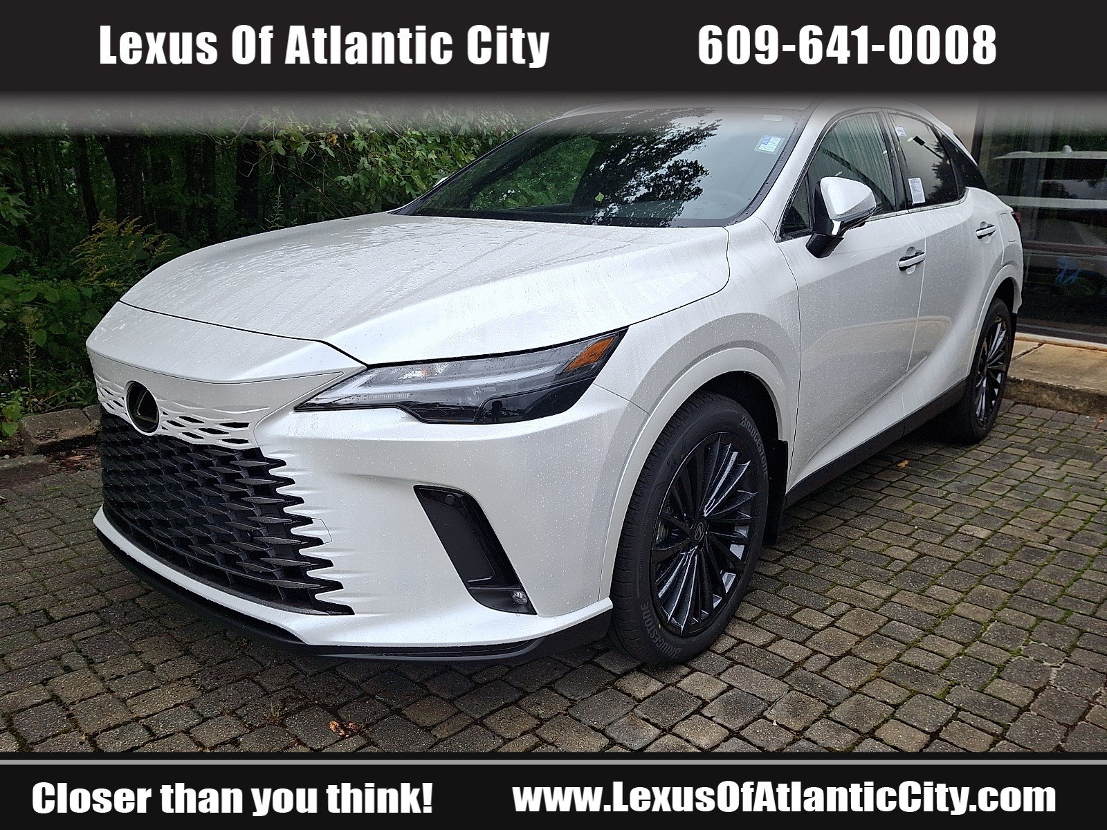 New 2026 Lexus RX 450h AWD image 3