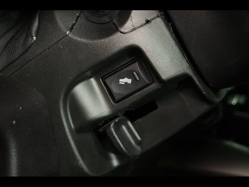 Used 2022 RAM 2500 Laramie AWD/4WD image 31