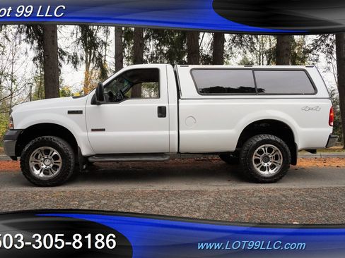 Used 2005 Ford F250 XL image 1