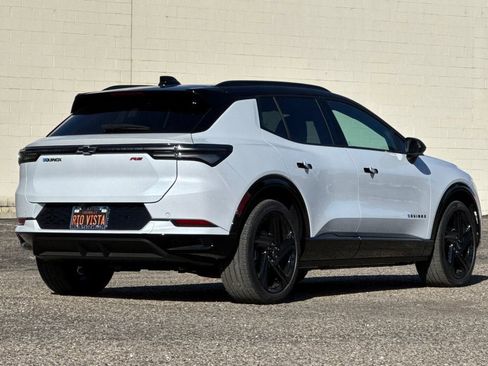 New 2026 Chevrolet Equinox EV RS image 4