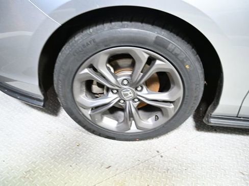 Used 2024 Honda Accord EX image 17