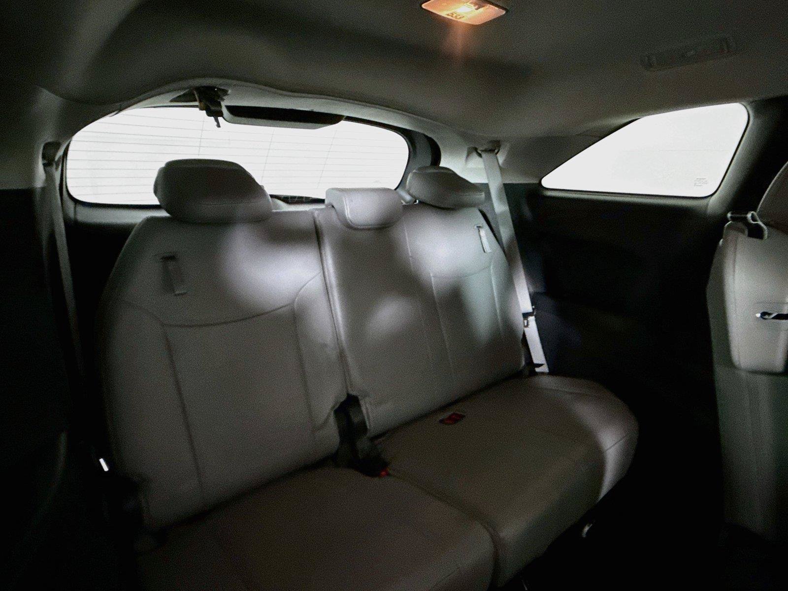 Certified 2025 Toyota Sienna XLE FWD image 39
