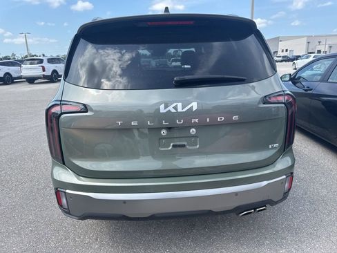 Certified 2023 Kia Telluride SX Prestige X-Pro image 3