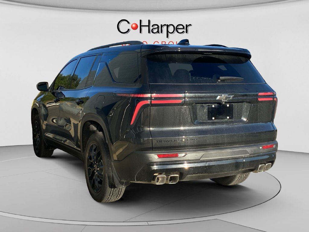 Used 2026 Chevrolet Traverse LT w/ Midnight/Sport Edition AWD/4WD image 5