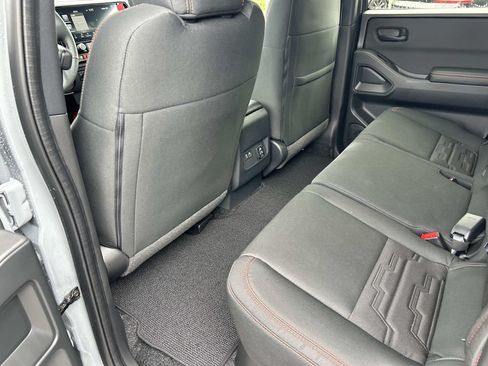 New 2026 Nissan Frontier PRO-4X w/ Pro-4x Convenience Package AWD/4WD image 19