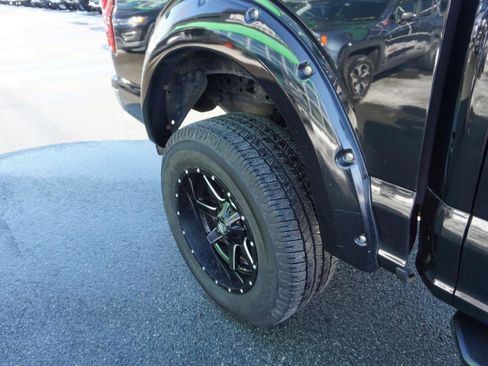 Used 2018 Ford F150 XLT w/ Trailer Tow Package image 4