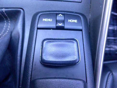 Used 2015 Lexus IS 250 AWD image 17