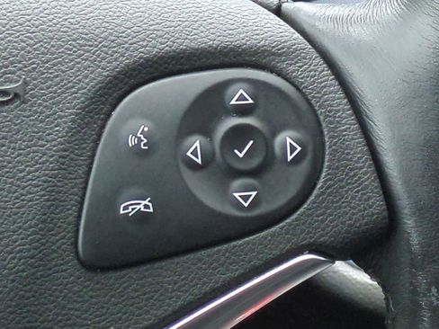 Used 2018 Chevrolet Impala LT FWD image 24