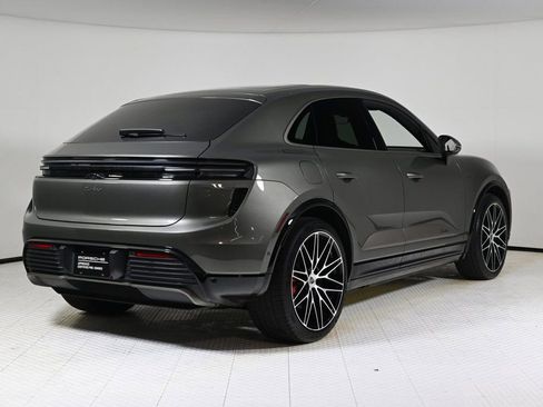 Used 2024 Porsche Macan Turbo Electric image 7