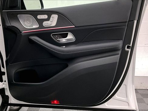 Used 2026 Mercedes-Benz GLE 450 4MATIC image 25