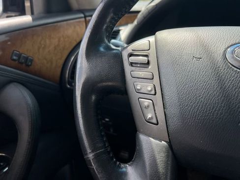 Used 2011 INFINITI QX56 4WD w/ Theater Pkg image 19