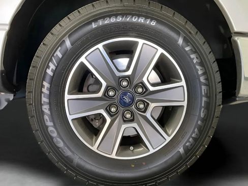Used 2012 Ford F150 XLT w/ XLT Convenience Pkg RWD image 27