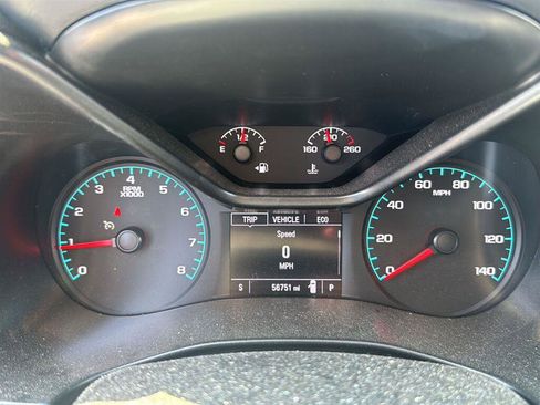 Used 2022 Chevrolet Colorado LT w/ Chrome Appearance Package RWD image 3