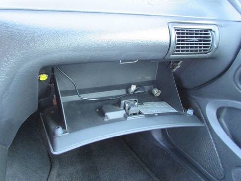 Used 2000 Ford Mustang GT image 37