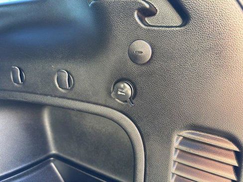 Certified 2021 Jeep Grand Cherokee Limited image 38