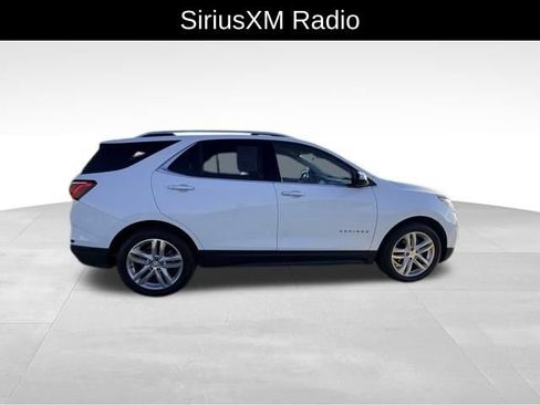 Used 2019 Chevrolet Equinox Premier image 6