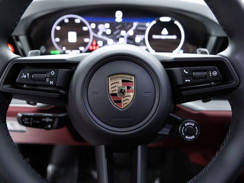 Certified 2025 Porsche Cayenne E-Hybrid AWD/4WD image 14