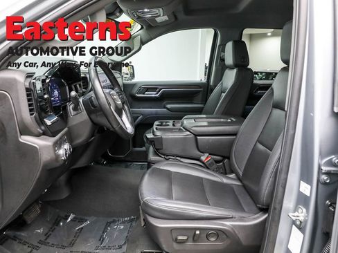 Used 2024 GMC Sierra 1500 SLT image 14