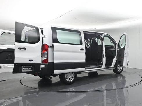 Certified 2025 Ford Transit 250 Low Roof w/ Exterior Upgrade Package RWD image 27