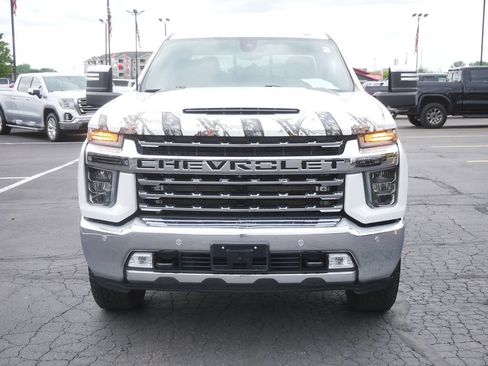 Used 2020 Chevrolet Silverado 3500 LTZ w/ Technology Package AWD/4WD image 6