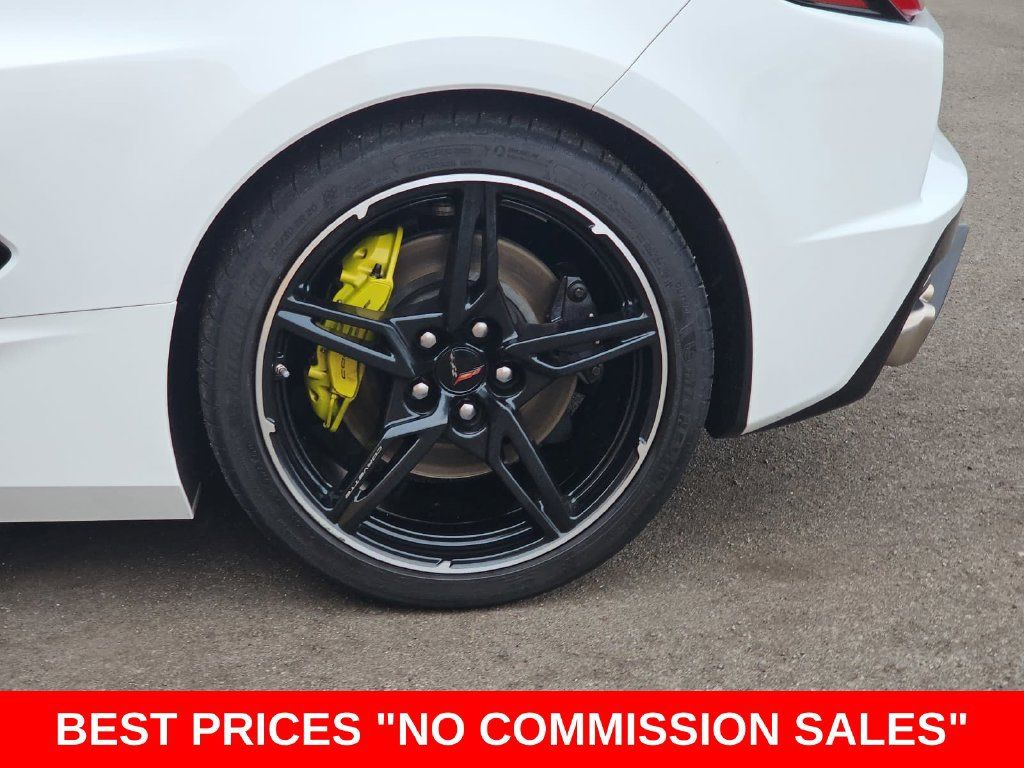 Used 2022 Chevrolet Corvette Stingray Premium Conv w/ Z51 Performance Package RWD image 38
