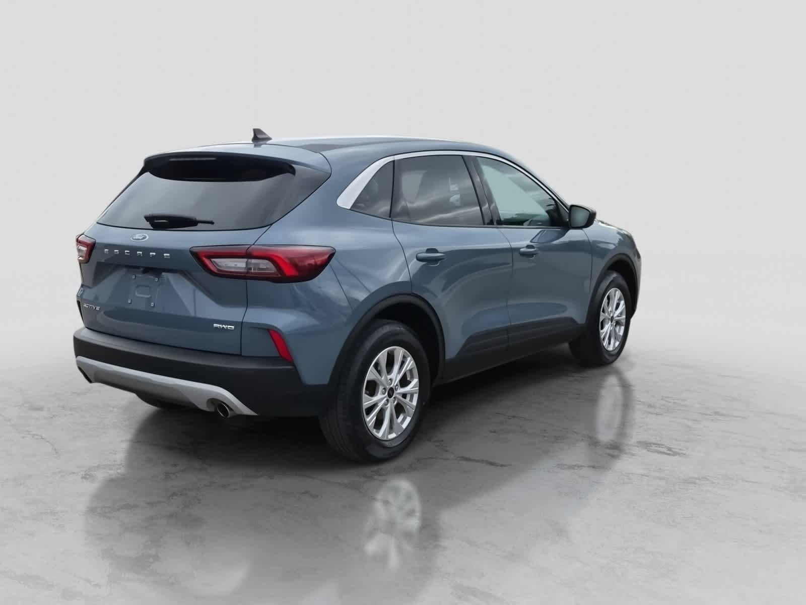 Used 2023 Ford Escape Active AWD/4WD image 8