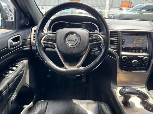 Used 2015 Jeep Grand Cherokee Limited AWD/4WD image 13