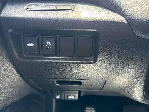Used 2017 Nissan Altima 2.5 SV FWD image 37