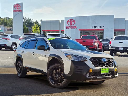 Used 2022 Subaru Outback Wilderness image 1