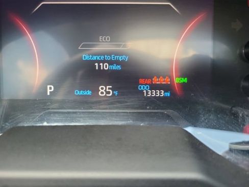 Used 2024 Toyota RAV4 XLE Premium w/ Weather Package FWD image 18