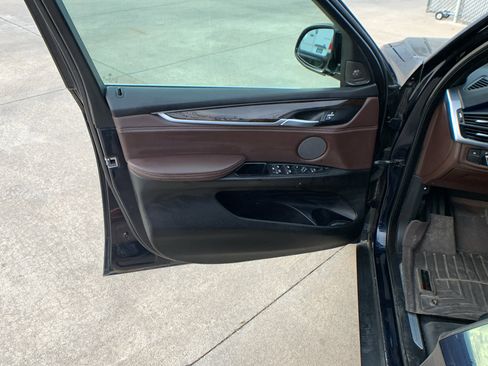 Used 2018 BMW X5 xDrive40e image 7