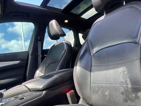 Used 2019 INFINITI QX50 Essential w/ Sensory Package FWD image 40