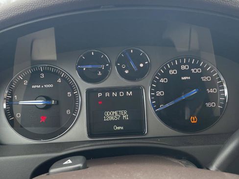 Used 2008 Cadillac Escalade AWD 4dr image 21